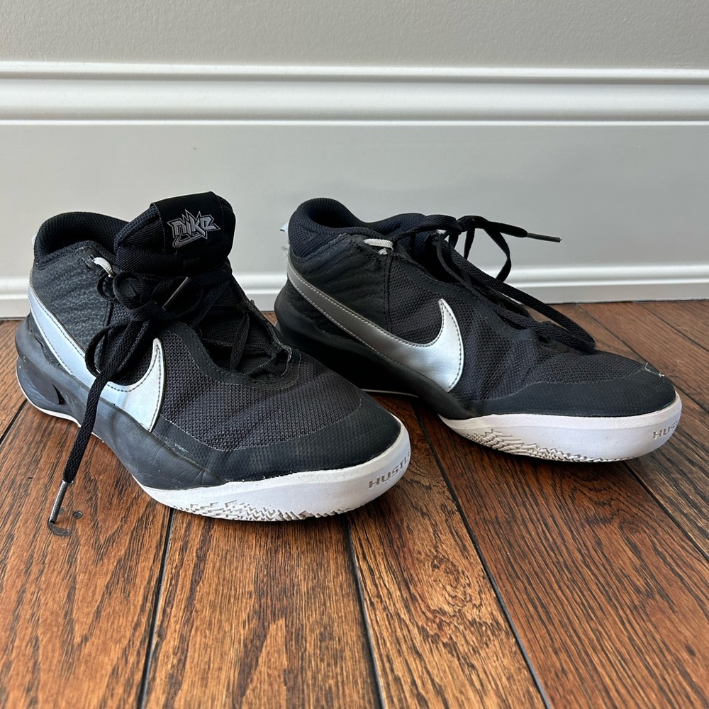 Nike Basketball 6.5Y